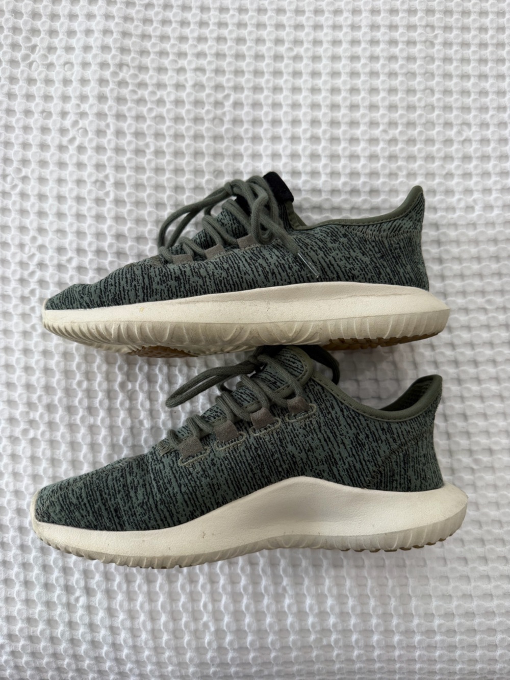 adidas Women's Olive Knit Lace-Up Sneakers Size 7